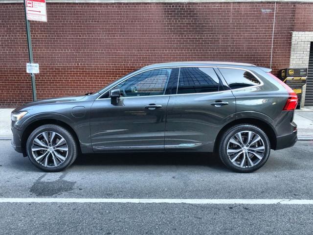 2022 volvo xc60 recharge plug-in hybrid t8 inscription expression