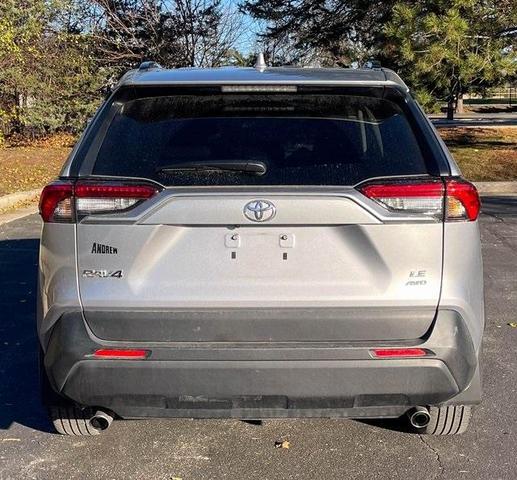 2021 toyota rav4 le