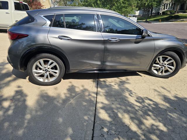 2017 infiniti qx30 premium