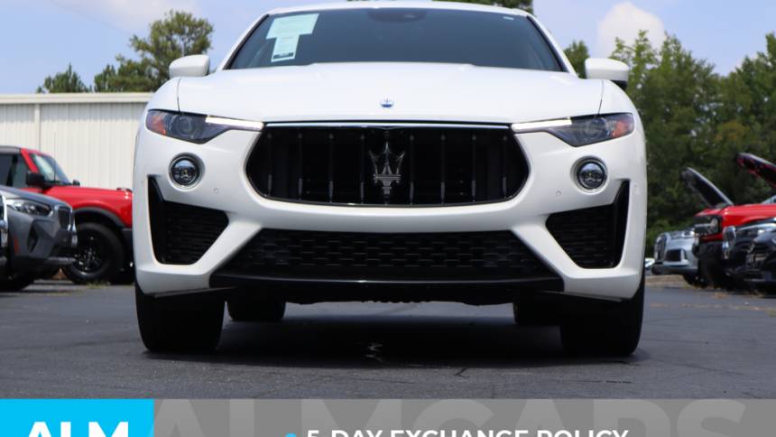 2023 maserati levante modena