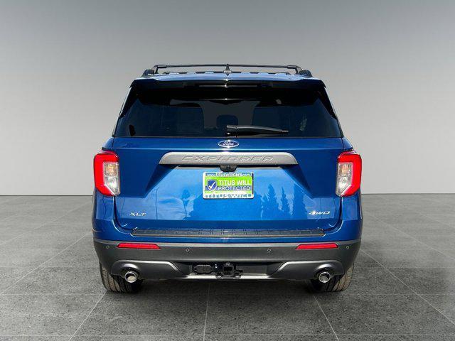 2021 ford explorer xlt