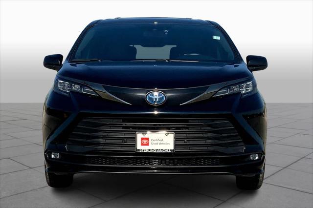 2024 toyota sienna l