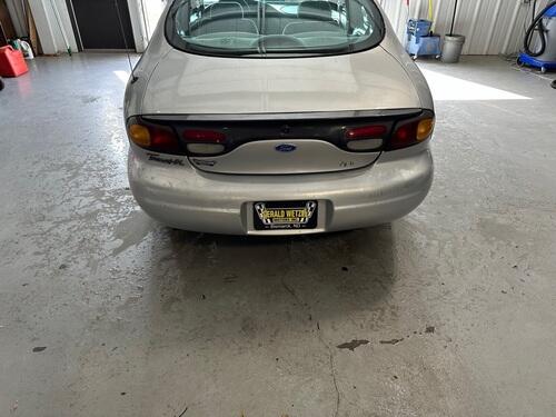 1996 ford taurus