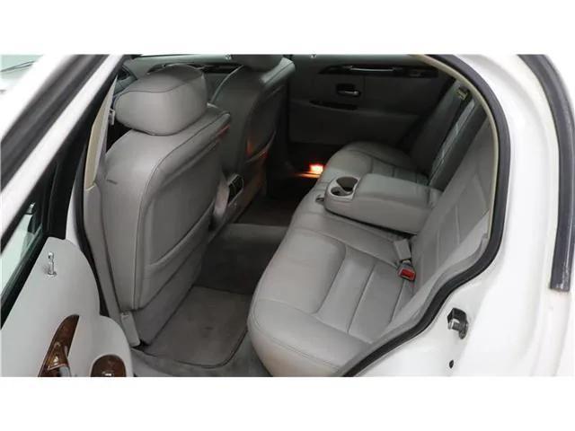 2001 lincoln town car signature