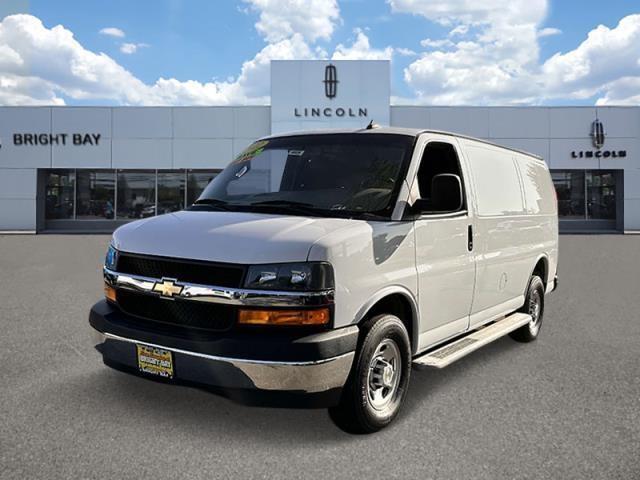 2022 chevrolet express 2500 work van