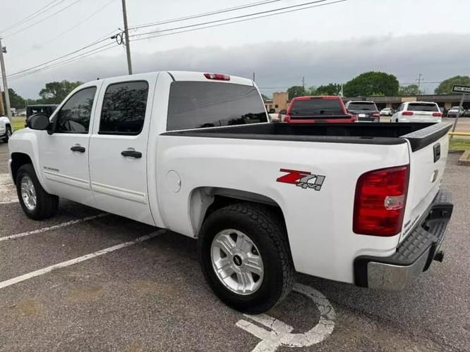 2010 chevrolet silverado 1500 crew cab lt pickup 4d 5 3/4 ft in barretville, tennessee