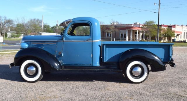 1940 chevy 1/2 ton, short bed pickup, rebuilt 235, 3 speed in floor, good glass