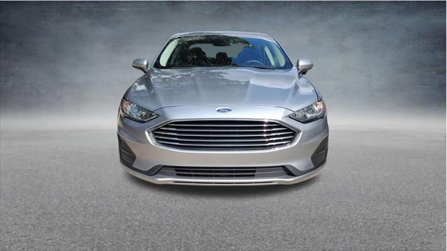 2020 ford fusion se