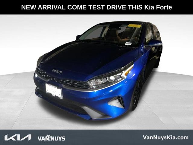 2023 kia forte lxs