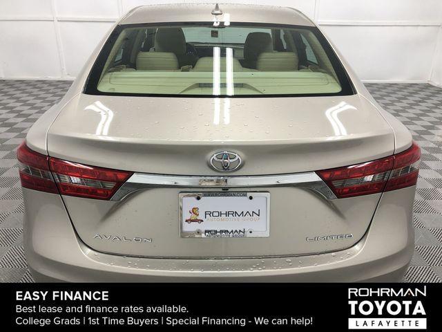 2018 toyota avalon limited