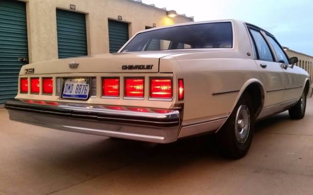 2 owner chevy caprice classic 47k original miles mint condition v8 automatic