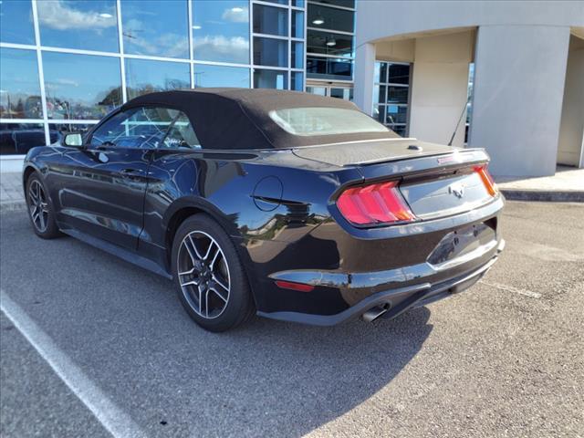 2023 ford mustang ecoboost premium