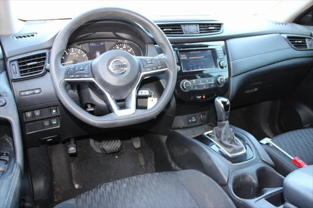 2020 nissan rogue s
