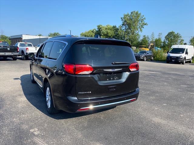 2020 chrysler pacifica touring-l