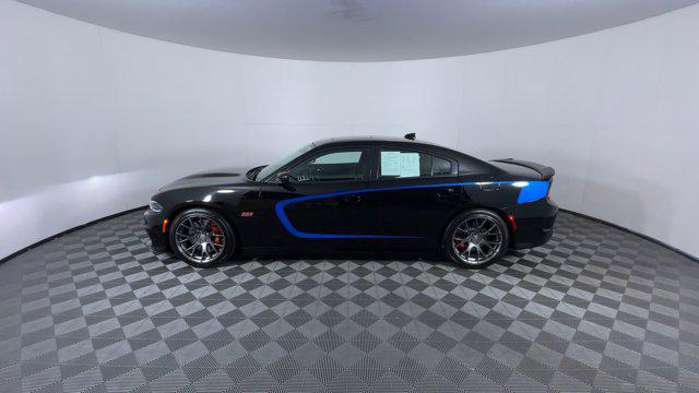 2017 dodge charger srt 392