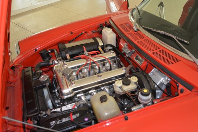 no reserve --- 1974 alfa romeo spider veloce ** showroom kept ** summer fun!!!!