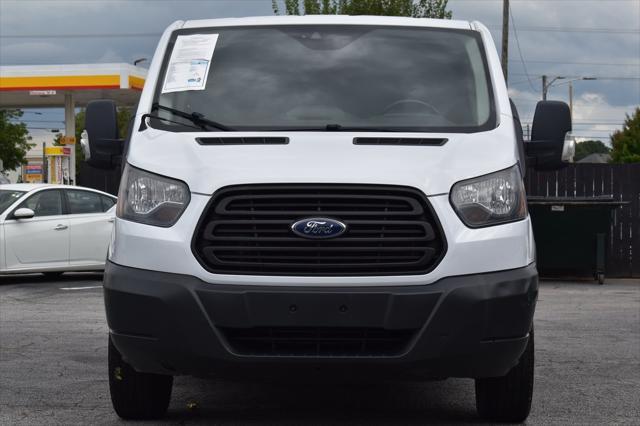 2017 ford transit-250 base