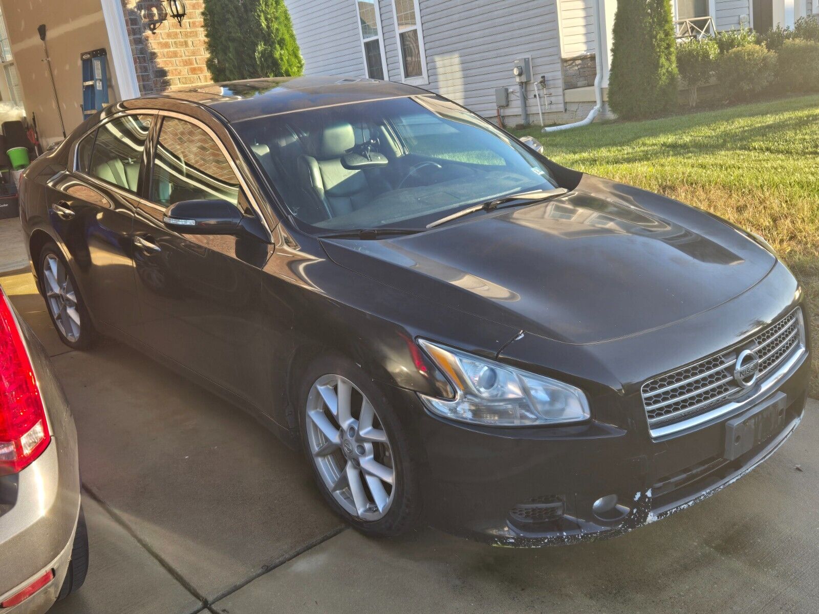 2009 nissan maxima