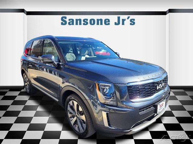 2022 kia telluride s