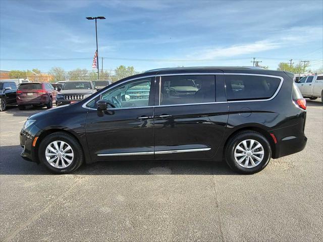2018 chrysler pacifica touring-l