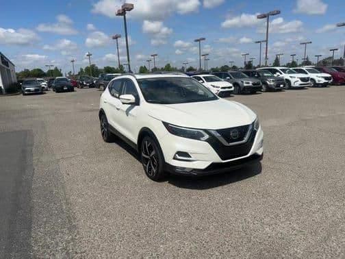 2022 nissan rogue sport sl in stockton, california