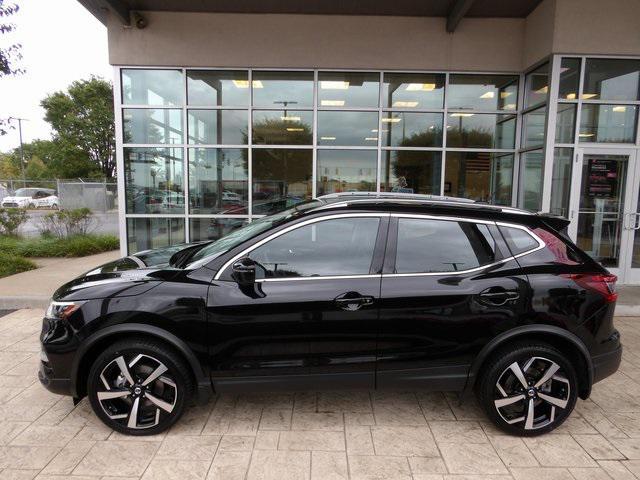 2022 nissan rogue sport sl