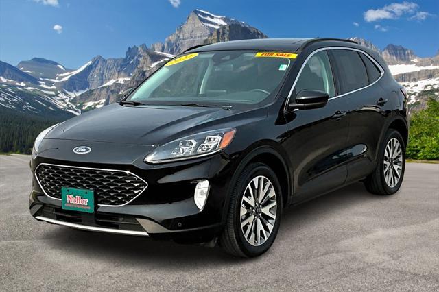 2022 ford escape titanium