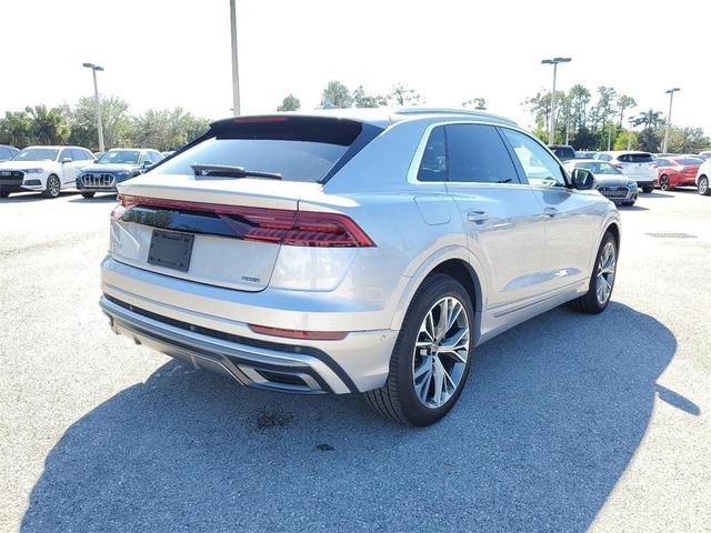 2022 audi q8 55 prestige