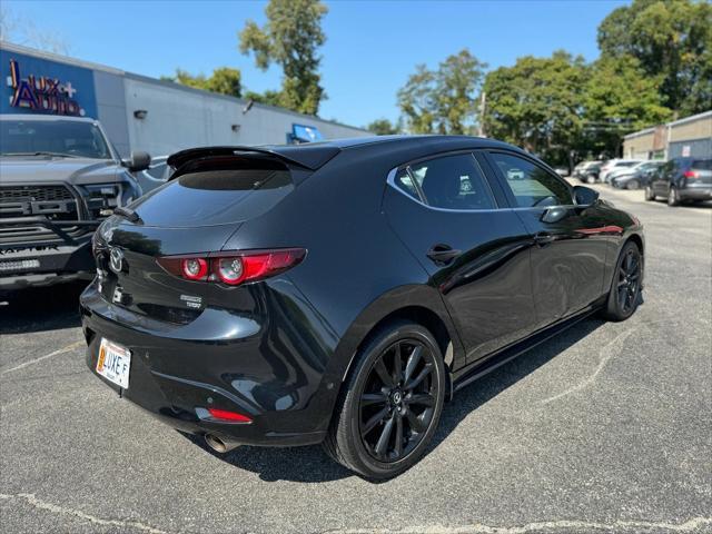 2021 mazda mazda3 awd w/premium package