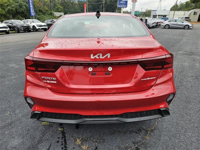 2024 kia forte lxs