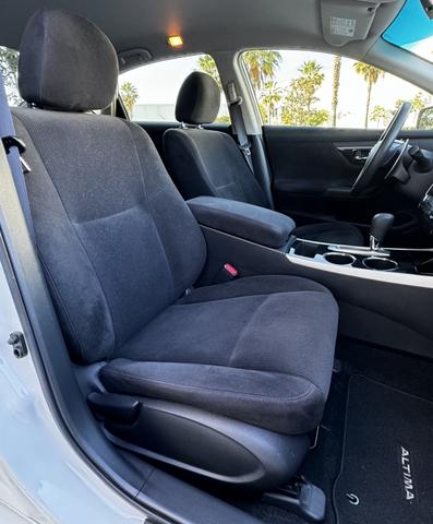 2013 nissan altima 3.5 s