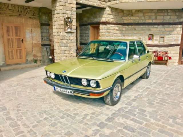 bmw 525 e12, m30b25 1977