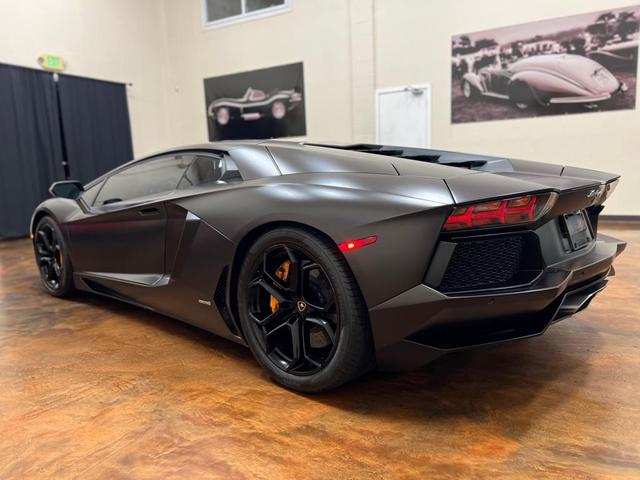 2012 lamborghini aventador lp700-4