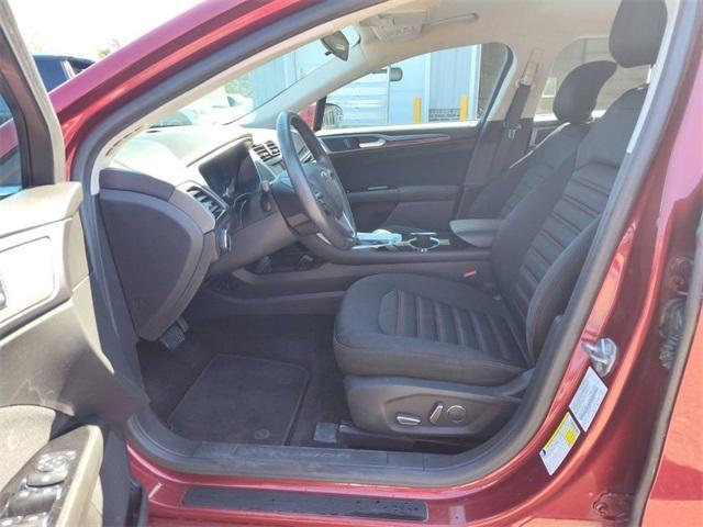 2014 ford fusion se