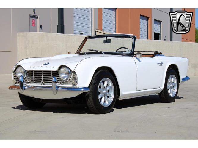 1962 triumph tr4 in o'fallon, illinois