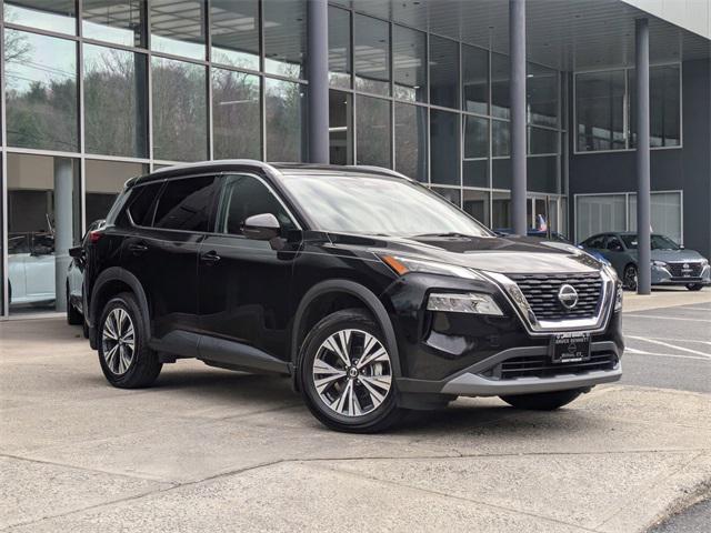 2021 nissan rogue sv