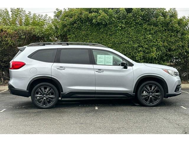 2022 subaru ascent onyx edition