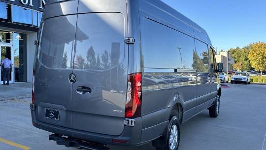 2024 Mercedes-Benz Sprinter