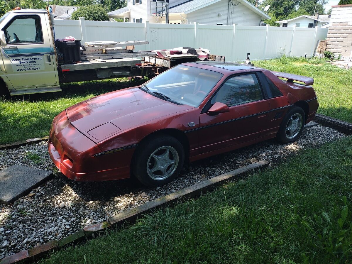 1986 pontiac fiero v6 needs a exhaust gasket and pinion gear runs great bu