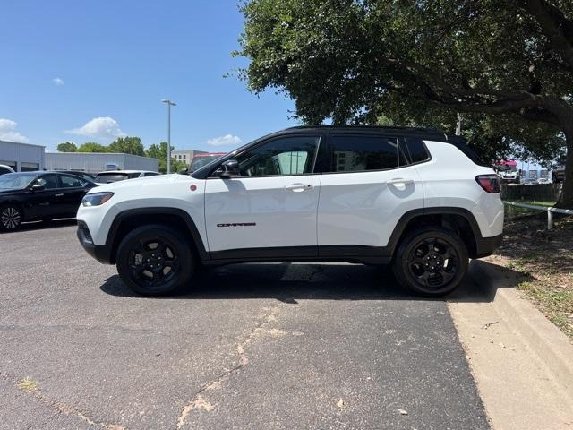 2023 jeep compass trailhawk