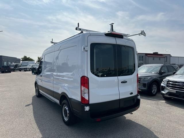 2021 ford transit-250 base