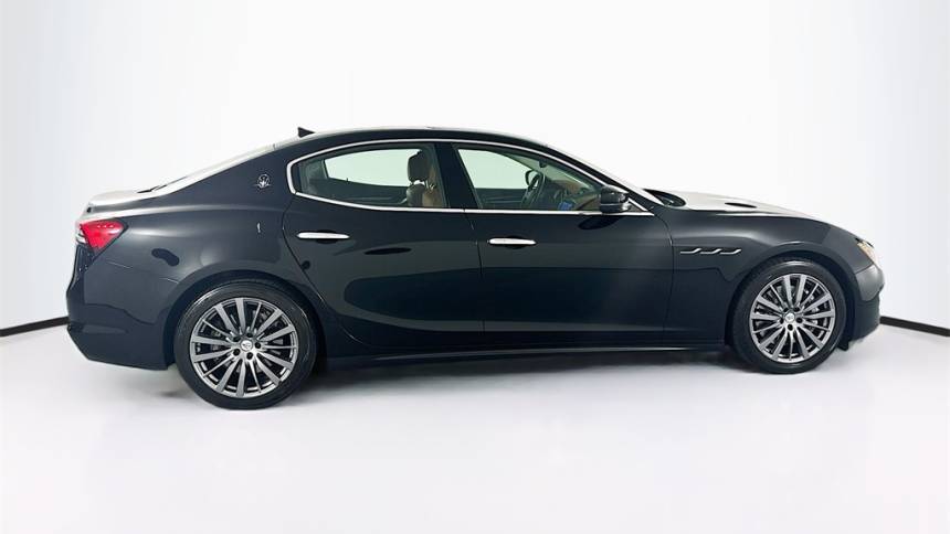 2021 maserati ghibli sq4