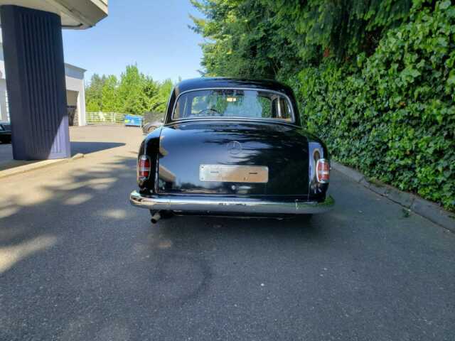 1958 mercedes 220 s