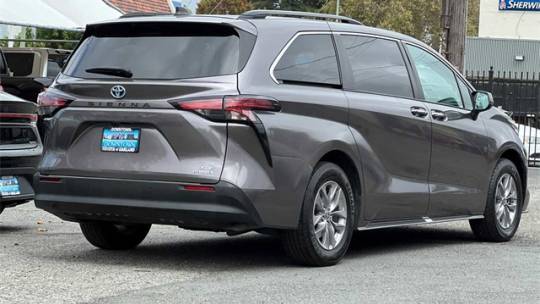 2022 Toyota Sienna