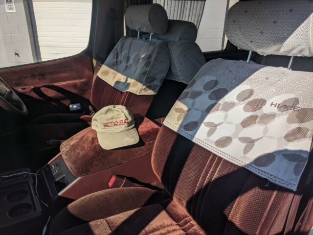 1991 toyota hiace super custom limited van turbo diesel / right hand drive
