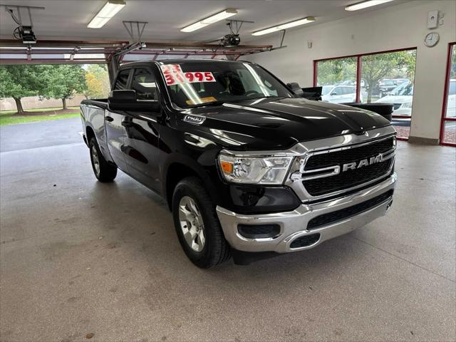 2023 ram 1500 tradesman quad cab 4x4 64' box