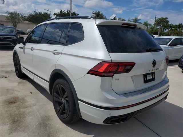 2023 volkswagen tiguan 2.0t se r-line black