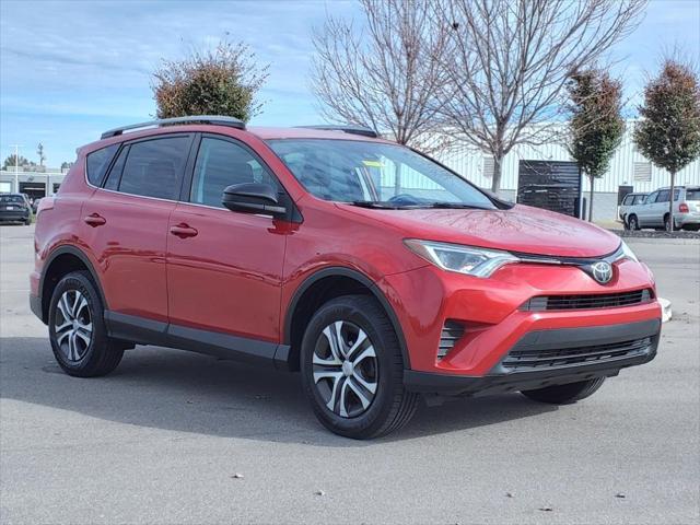 2017 toyota rav4 le