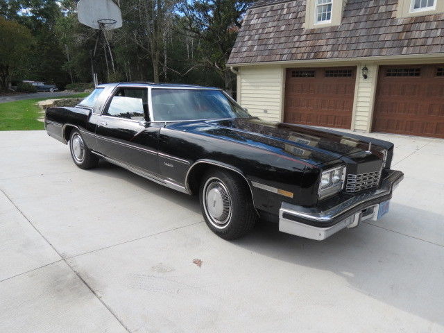 1977 oldsmobile toronado xs - loaded in triple black! - no reserve!!