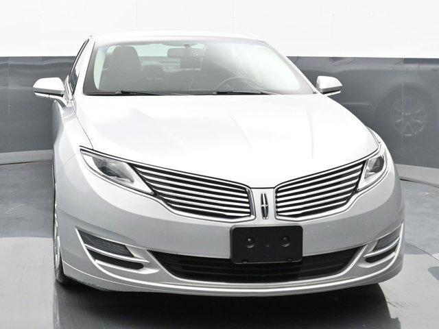 2016 lincoln mkz base